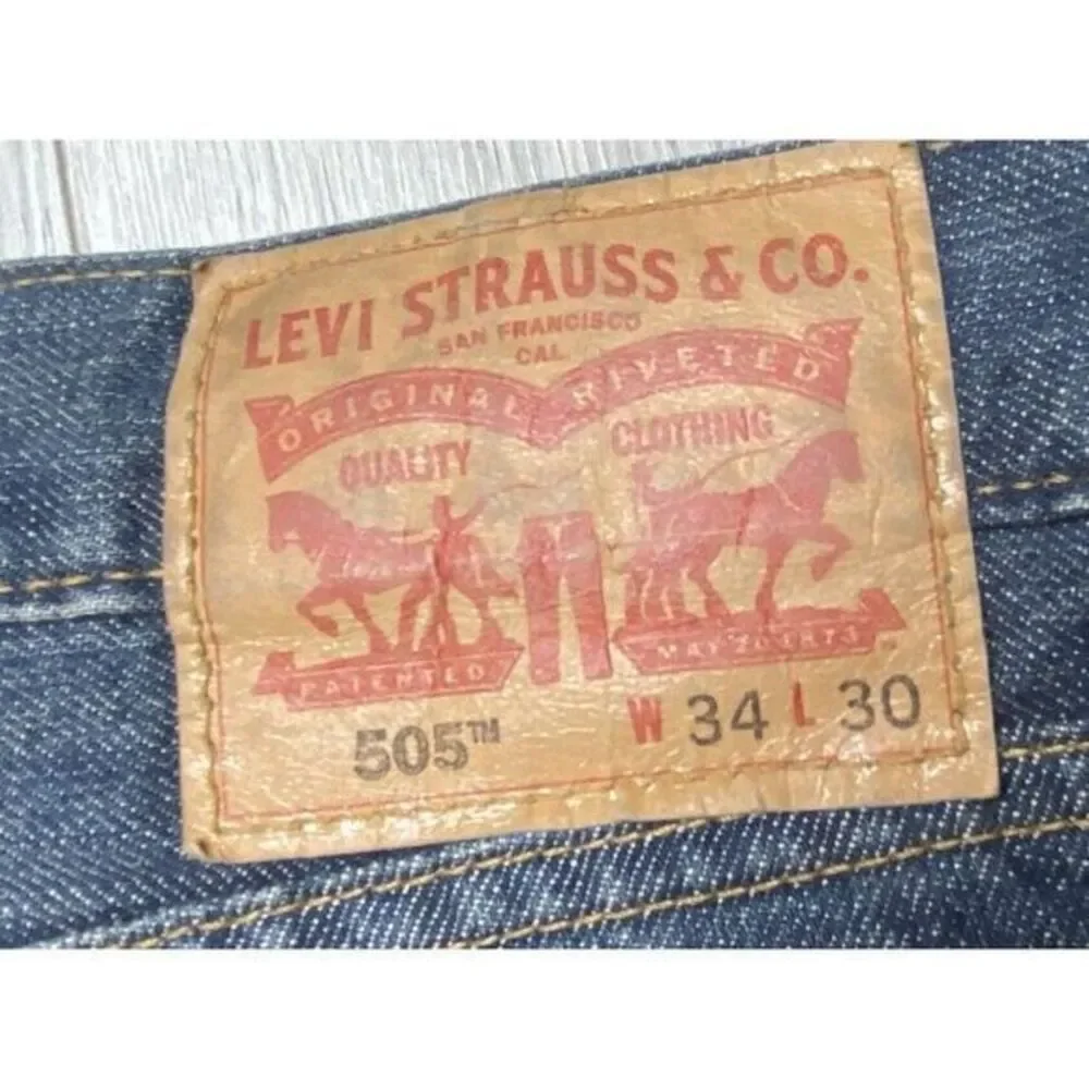 Vintage Levis Jeans Mens 34x30 505 Blue Dark Wash Black Bat Wing Tag 100% Cotton